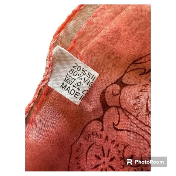 Spring Lightweight Scarf 2/20 - Picture 3 of 3